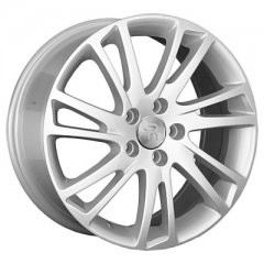 Volvo V23 - Silver